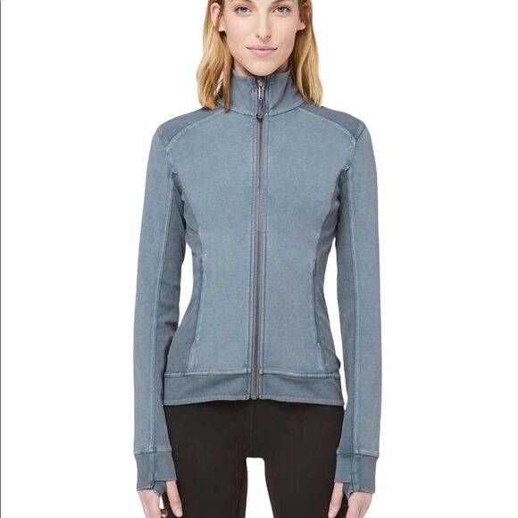 lululemon athletica Tops - 𝅺LULULEMON Cut Class Jacket EUC